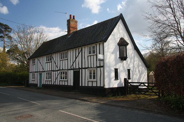 House_for_sale,_Ixworth_-_geograph.org.uk_-_768367 Bob Jones / House for sale, Ixworth